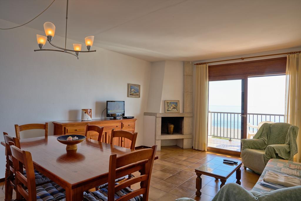 Apartaments Les Dunes パルス 部屋 写真